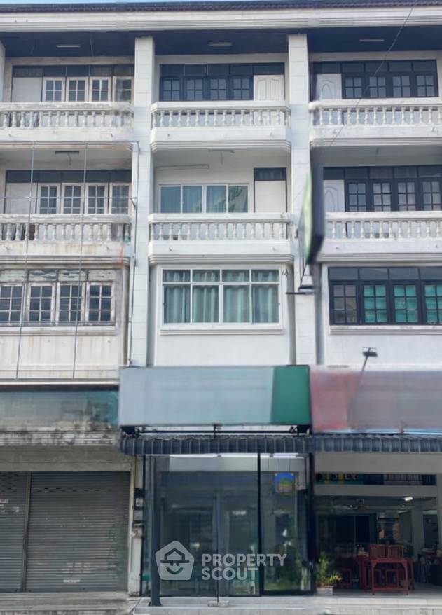 รูป ทาวน์เฮ้าส์ 2-ห้องนอน ใกล้ แหลมฉบัง (ID 2773206) - รูปที่ 1/3