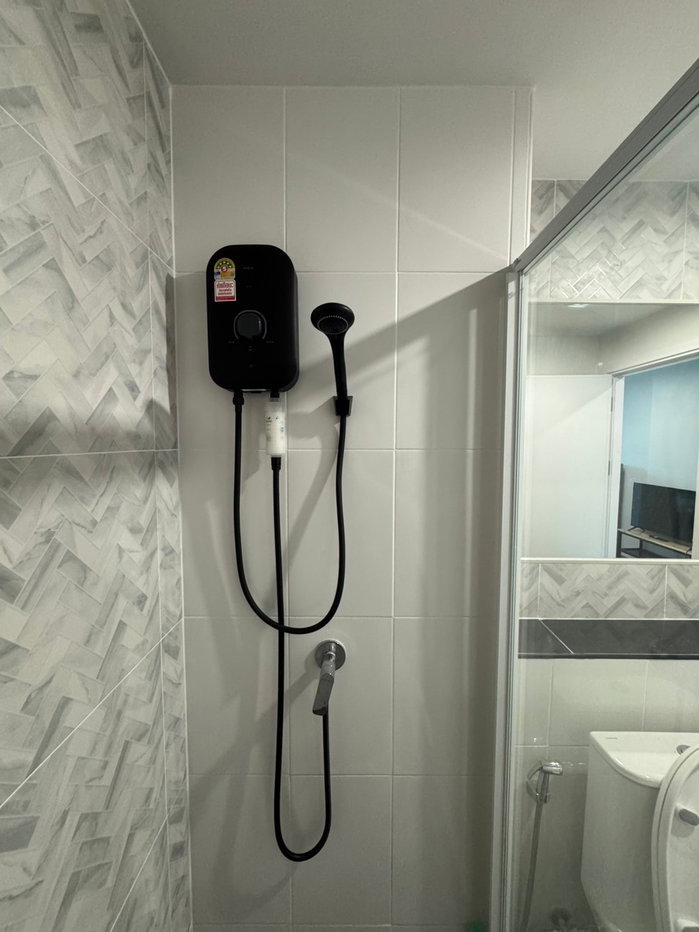 รูป คอนโดใหม่ให้เช่า เดือนละ 8,500.- บาท ติดบีทีเอส แบริ่ง ห้องขนาด 29 ตรม. - รูปที่ 8/9