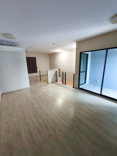 รูปภาพ RH041026 For rent: 3-story townhome with 3 bedrooms at Arden Pattanakarn, Soi Pattanakarn 20.