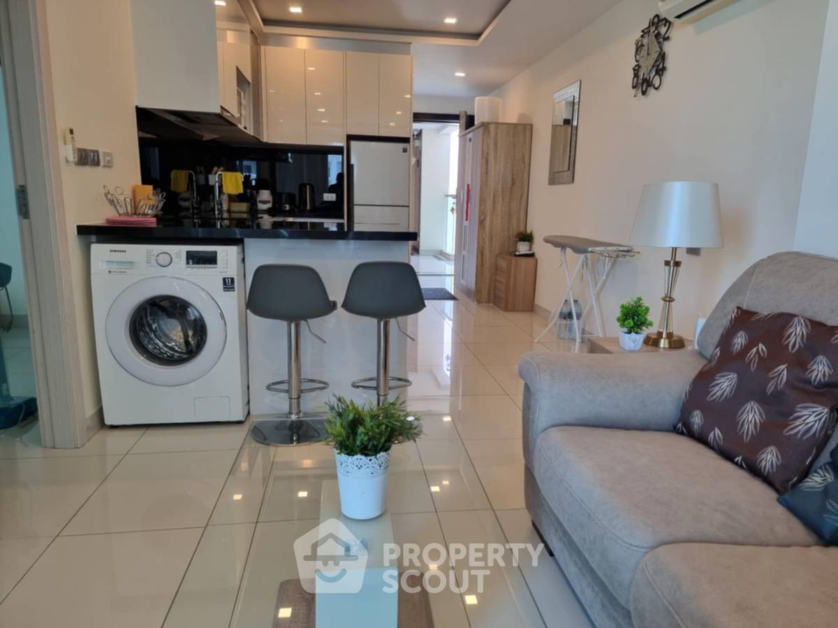 รูป คอนโด 1-ห้องนอน ที่ วงศ์อมาตย์ ทาวเวอร์ คอนโดมิเนียม ใกล้ ปราสาทสัจธรรม (ID 2095613) - รูปที่ 2/7