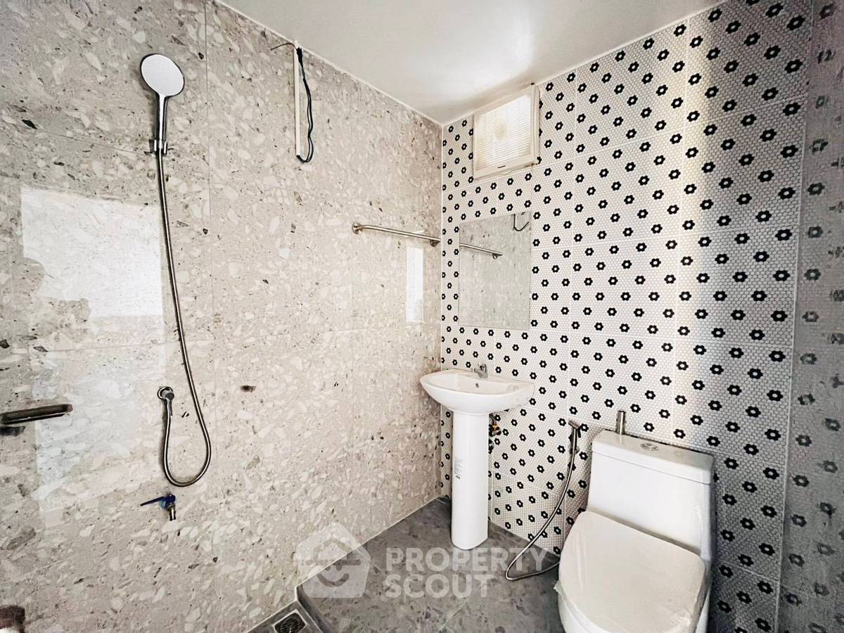 รูป บ้าน 3-ห้องนอน ใน หนองแก (ID 2807264) - รูปที่ 3/8