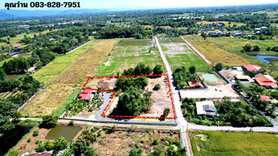 ที่ดิน นครนายก : ขายที่ดิน 3 ไร่ 108 ตารางวา อ.บ้านนา จ.นครนายก มีโฉนด ถมแล้ว มีบ่อน้ำในพื้นที่