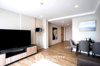 Condos for sale : 2-BR Condo at Blossom Condo @ Sathorn-Charoenrat near BTS Surasak (ID 1311792)