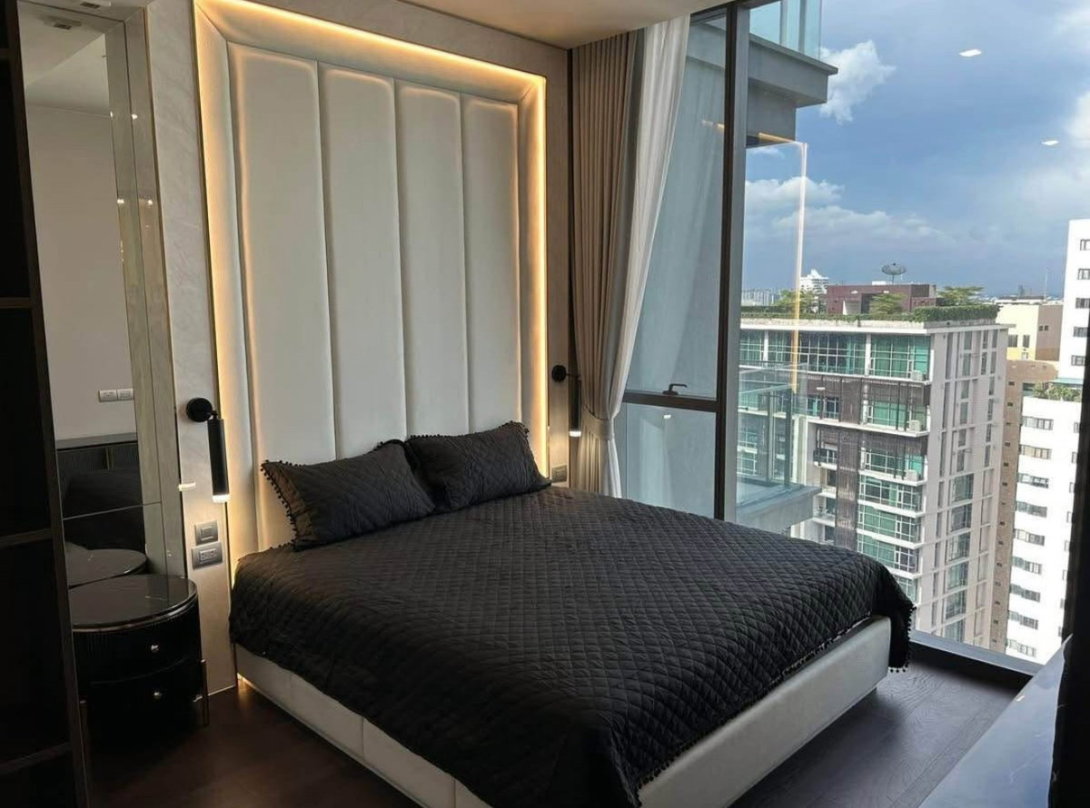 รูป ปล่อยเช่า 🏙️ Laviq Sukhumvit 57 ห้องหรูชั้นสูง ใกล้ BTS ทองหล่อไม่กี่นาที เฟอร์ครบระดับพรีเมียม มีอ่างอาบน้ำ + ครัวจัดเต็ม อยู่สบายสไตล์ลักชัวรี่ ✨🛁 - รูปที่ 3/8