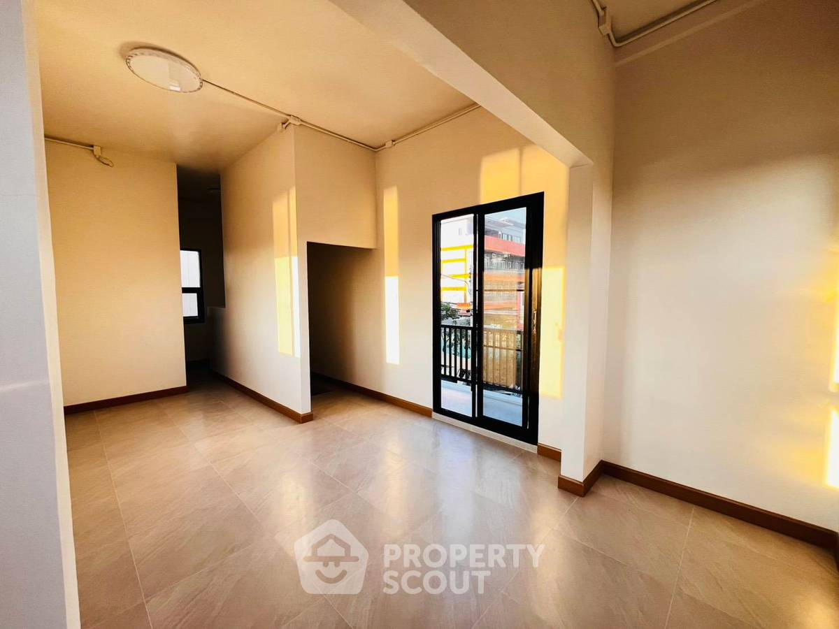 รูป บ้าน 3-ห้องนอน ใน หนองแก (ID 2807264) - รูปที่ 4/8