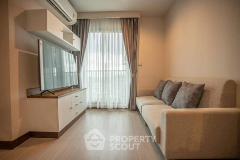 2-BR Condo at Life Ladprao near BTS Ha Yaek Lat Phrao (ID 2804361)