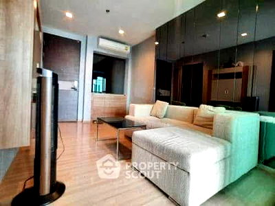 คอนโดให้เช่า : คอนโด 1-ห้องนอน ที่ ริธึ่ม สาทร ใกล้ BTS สะพานตากสิน (ID 2692027)