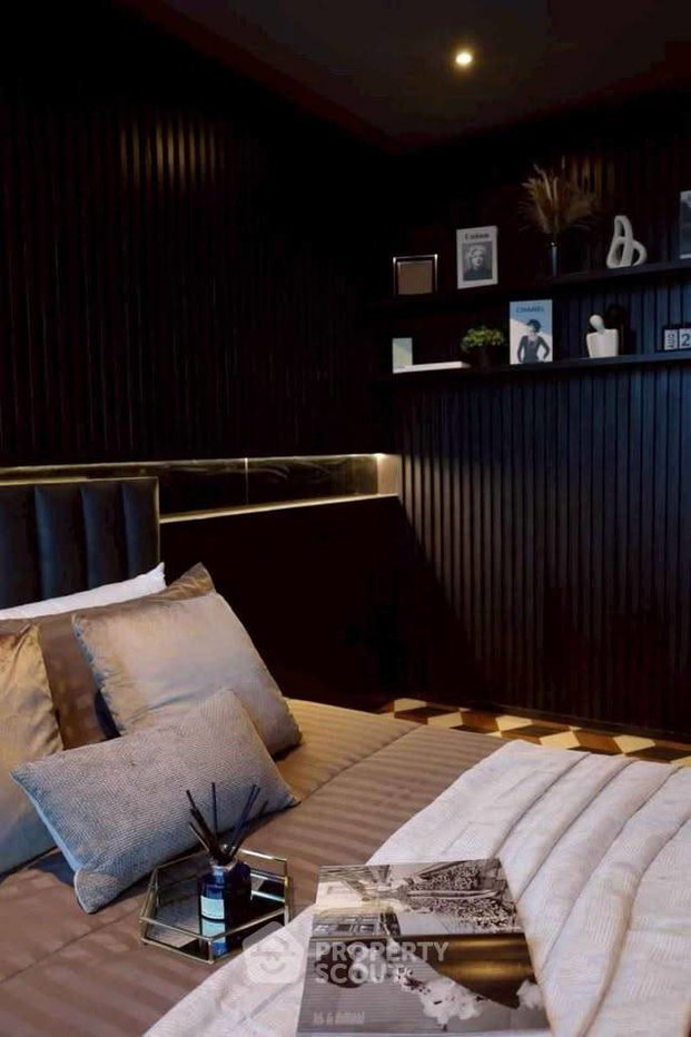 picture 2-BR Condo at A Space ID Asoke Ratchada near MRT Phra Ram 9 (ID 2806875) - 7/20