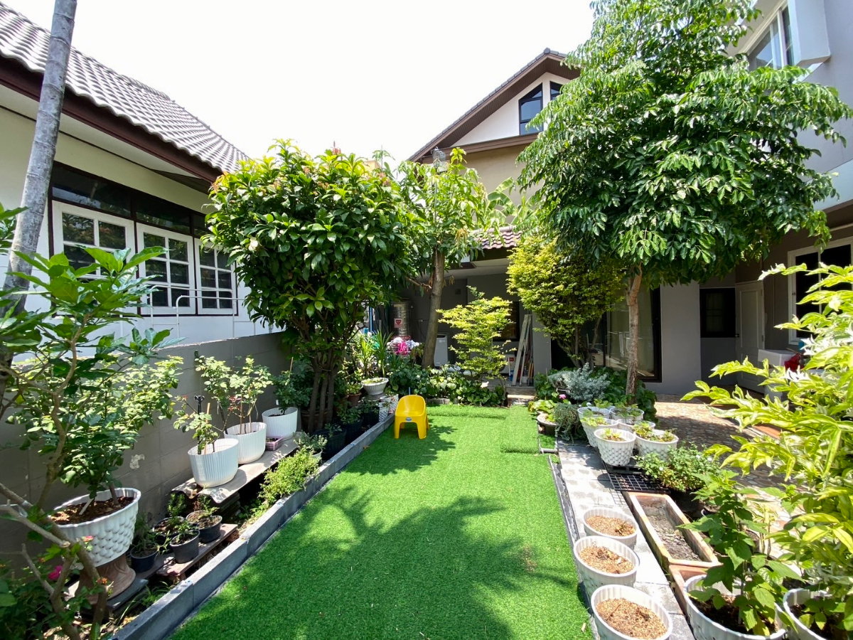 รูป ขายบ้านเดี่ยว 2 ชั้น อมรพันธ์ 9 เสนานิคม 1 ที่ดินใหญ่ 85 ตร.ว. รีโนเวทใหม่ ไม่มีค่าส่วนกลาง ใกล้ BTS เสนานิคม และ ม.เกษตรศาสตร์ - รูปที่ 37/40