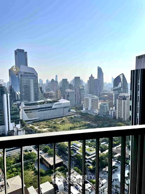 Condos for rent : 2-BR Condo at Life One Wireless near BTS Phloen Chit (ID 2799502)