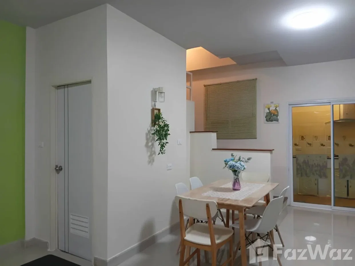 picture 3-Storey Townhome Near Yellow Line MRT 6188769 - 2/10