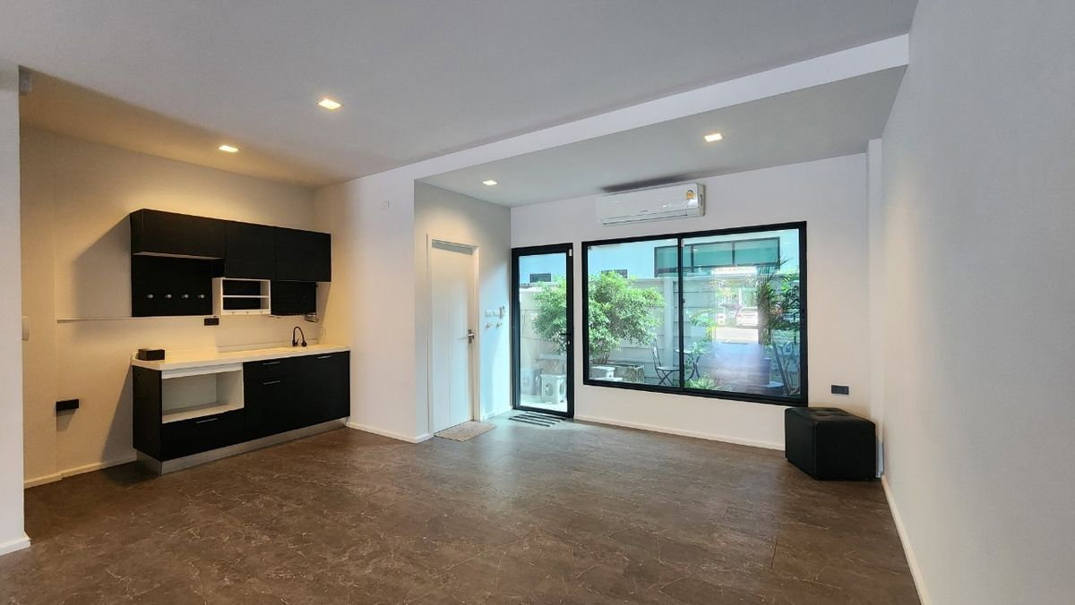 รูป WS7145 🏢 ให้เช่า Home Office โครงการ CASCADE Bangna ใกล้ Mega Bangna 🏬🛍️ เพียง 80,000 บาท/เดือน - รูปที่ 16/17