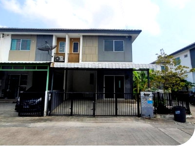 ทาวน์โฮม นิคมที เอฟ ดี 2 : BP00899 ขายทาวน์เฮ้าส์ หมู่บ้านพฤกษา 137 ตำบลท่าสะอ้าน อำเภอบางปะกง จังหวัดฉะเชิงเทรา