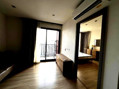 คอนโดให้เช่า : **คอนโด THE BASE Garden Rama 9 – ห้องหัวมุม วิวเมืองเต็มตา**