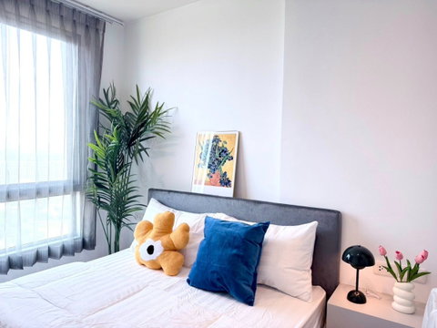 [VR0281]🔥 17,000/เดือน | The Base สุขุมวิท 77 รีโนเวทใหม่ ชั้น 24 วิวเมืองสวย ทิศร่มลมเย็น พร้อม Smart TV จอใหญ่ยักษ์! 🔥