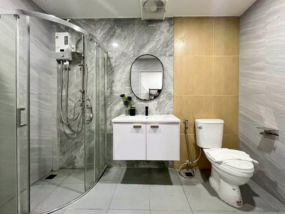 รูป บ้านเช่าทาวน์โฮม ต.ฟ้าฮ่าม ใกล้ห้างเซ็นทรัลเชียงใหม่ (EN below) ทาวน์โฮมทำเลดี ใกล้เมือง เดินทางสะดวก เหมาะสำหรับอยู่อาศัยและทำงานในตัวเมืองเชียงใหม่ - รูปที่ 5/12