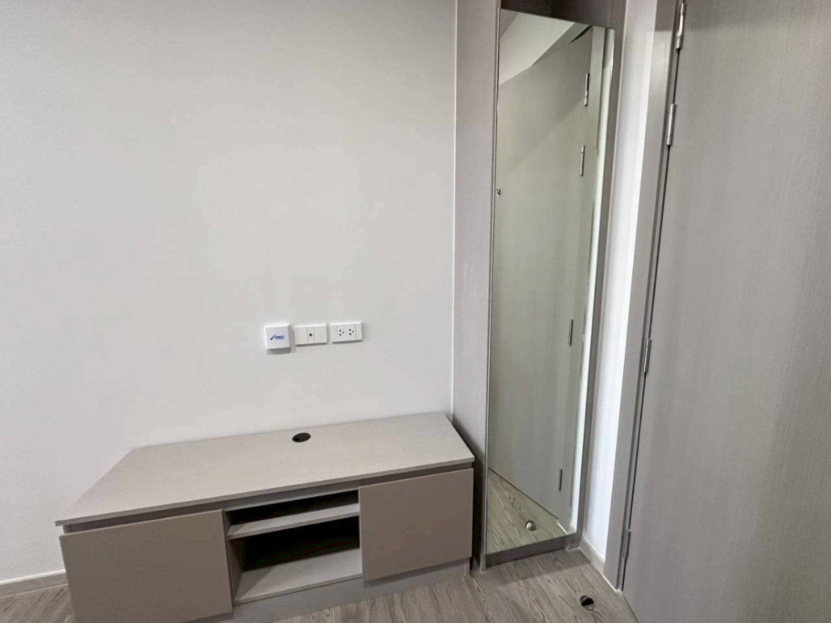 รูป 💥​สระว่ายน้ำขนาดใหญ่ที่สุดในบางแสนที่ Kave Coco Bangsaen เริ่ม 1.79 ล้าน โทร 065-5639565 - รูปที่ 9/14