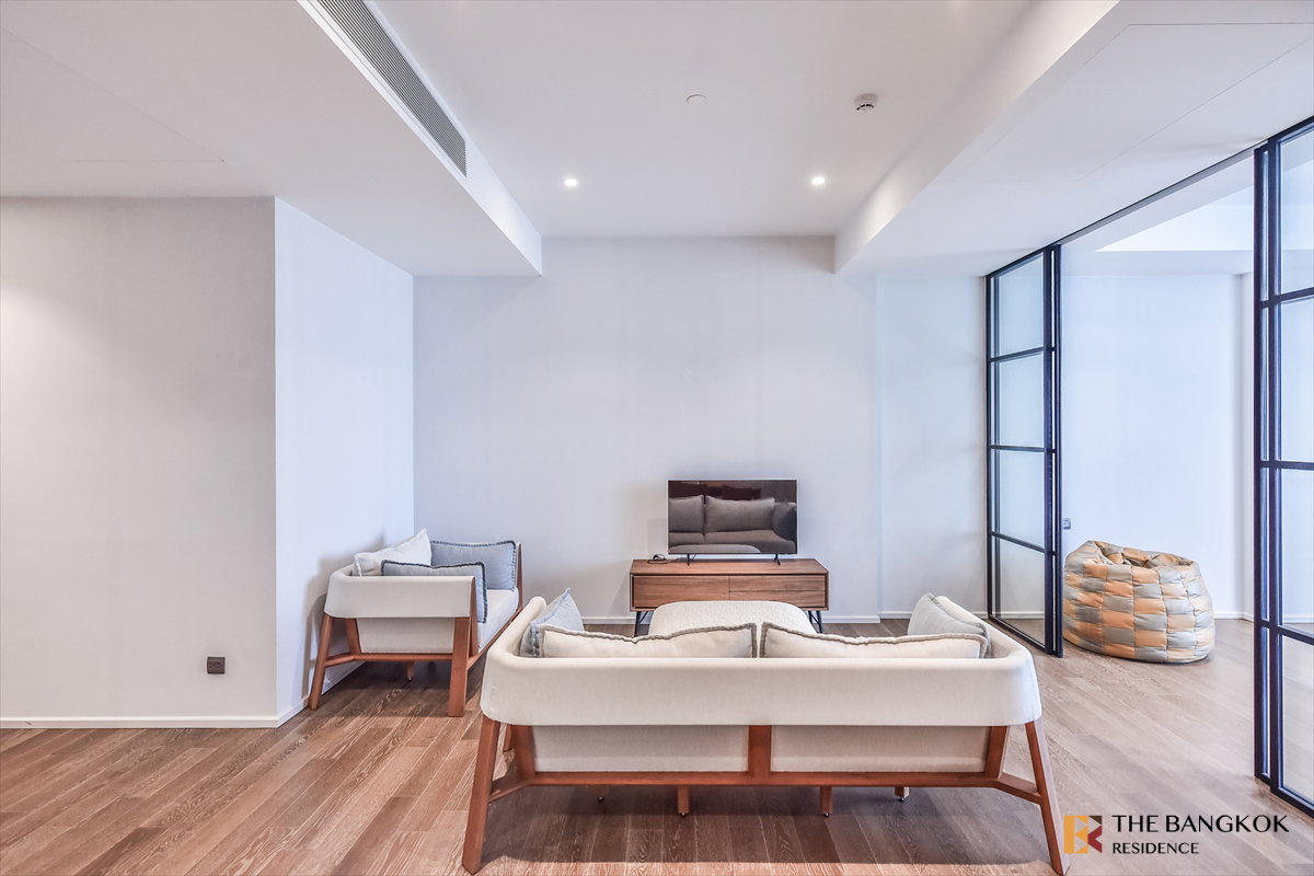 รูป 🌃 Muniq Langsuan 💎 Elevate Your Luxury Lifestyle in the Heart of Bangkok - รูปที่ 2/9