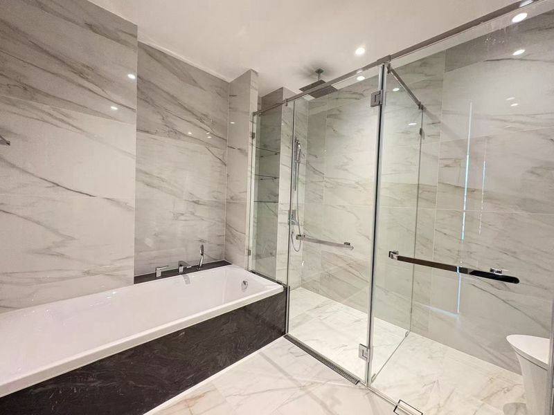 รูป ปล่อยเช่า Supalai ICON Sathorn 2 ห้องนอน ห้องหรู ใจกลางสาทร พร้อมเข้าอยู่ ใกล้สวนลุมพินี และ One Bangkok ใกล้ MRT ลุมพินี และ BTS ช่องนนทรี-RC002526 - รูปที่ 8/15