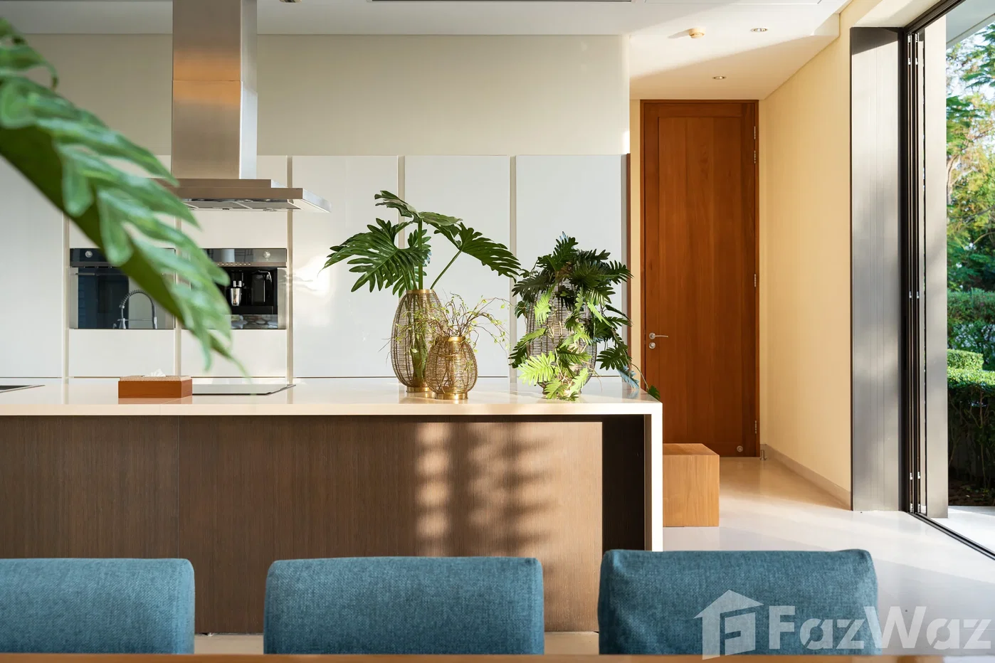 picture 10 Bedroom oceanfront villa 6189681 - 14/48