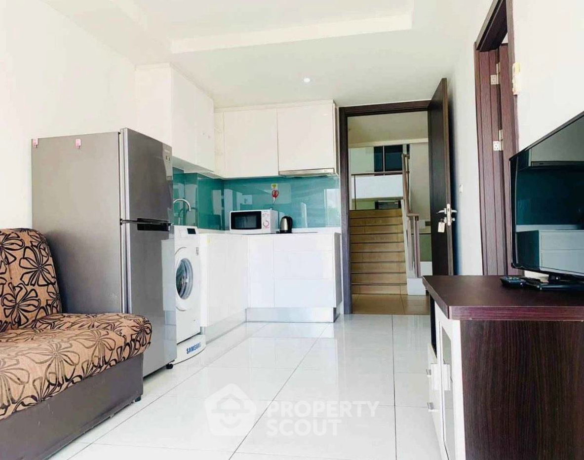 รูป คอนโด 1-ห้องนอน ที่ เดอะ เพลส พระตำหนัก ใกล้ ถนนพระตำหนัก พัทยา (ID 1750947) - รูปที่ 2/10