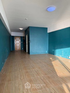 Studio Condo at Sunshine Beach Condotel close to Pattaya (ID 2809482)