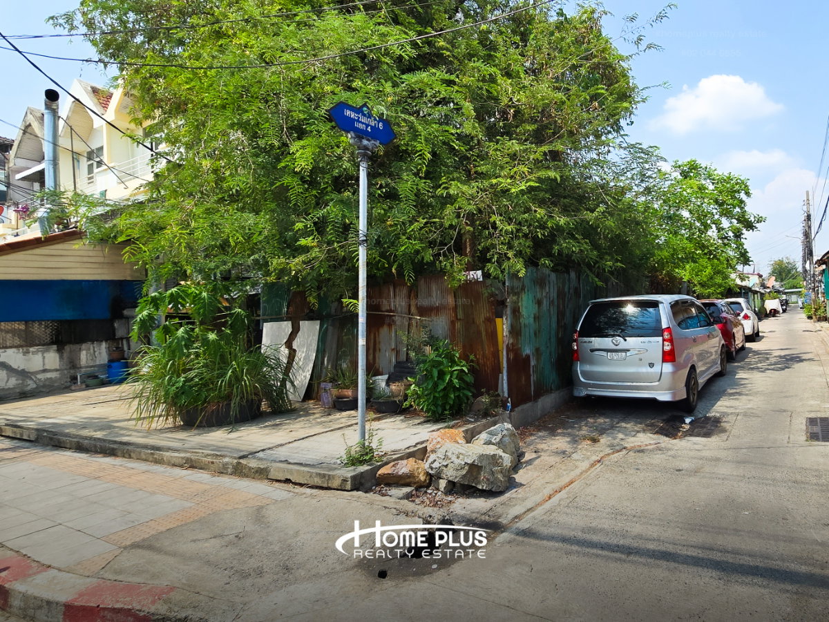 รูป อาคารพาณิชย์ 3 ชั้น เคหะร่มเกล้า 6 (หลังมุม) พร้อมที่ดินเปล่า ลาดกระบัง - รูปที่ 3/8