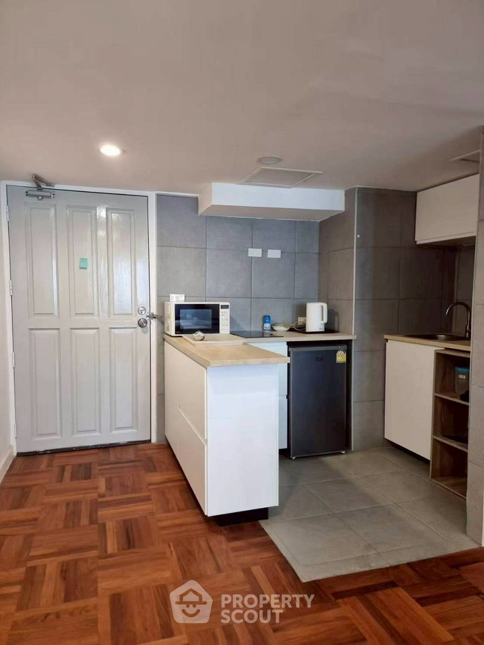 รูป คอนโด 1-ห้องนอน ที่ ออมนิ ทาวเวอร์ ใกล้ BTS นานา (ID 2809469) - รูปที่ 2/5