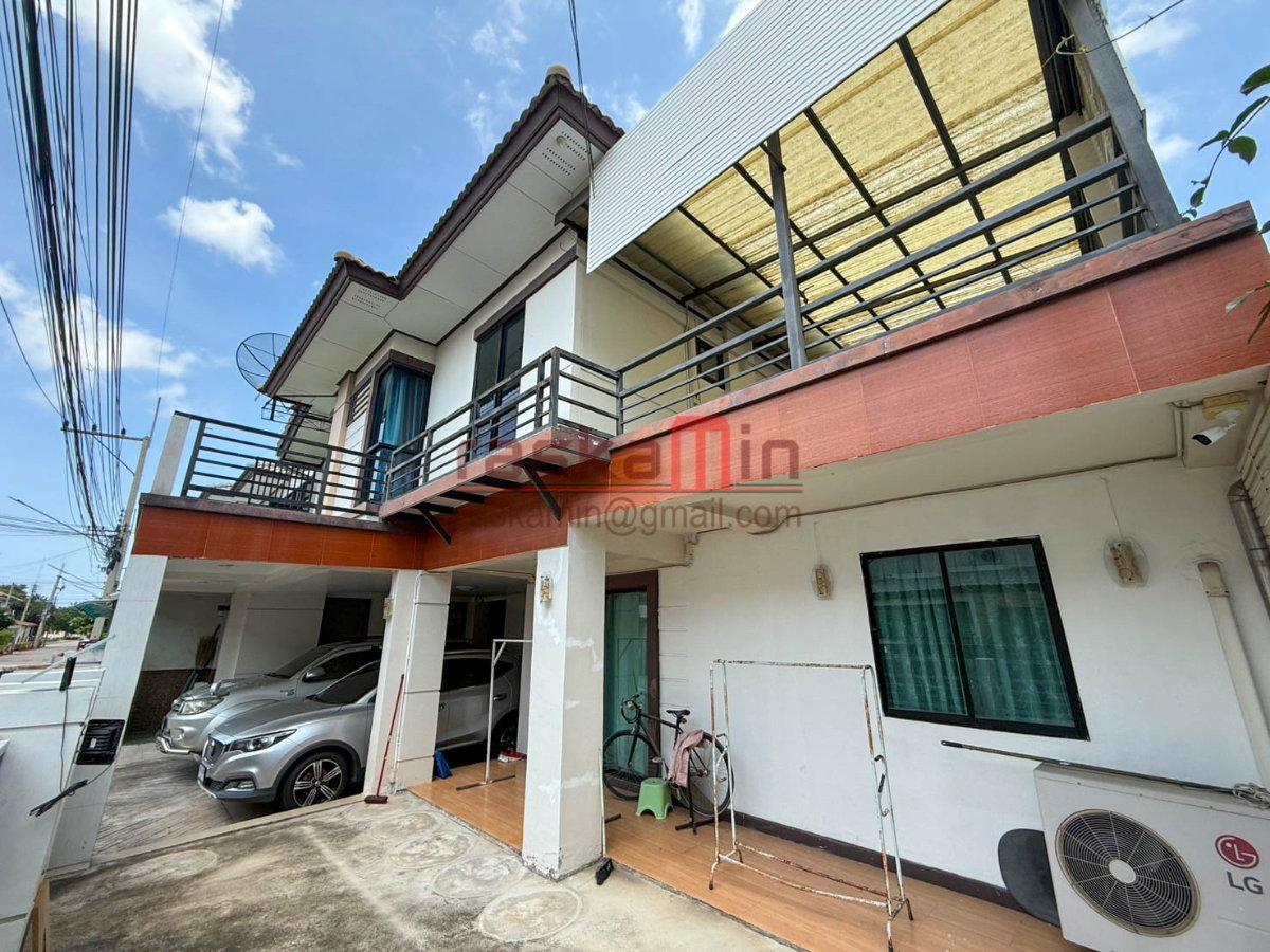 รูป บ้าน 6 ห้องนอน เหมาะครอบครัวใหญ่ - รูปที่ 13/24