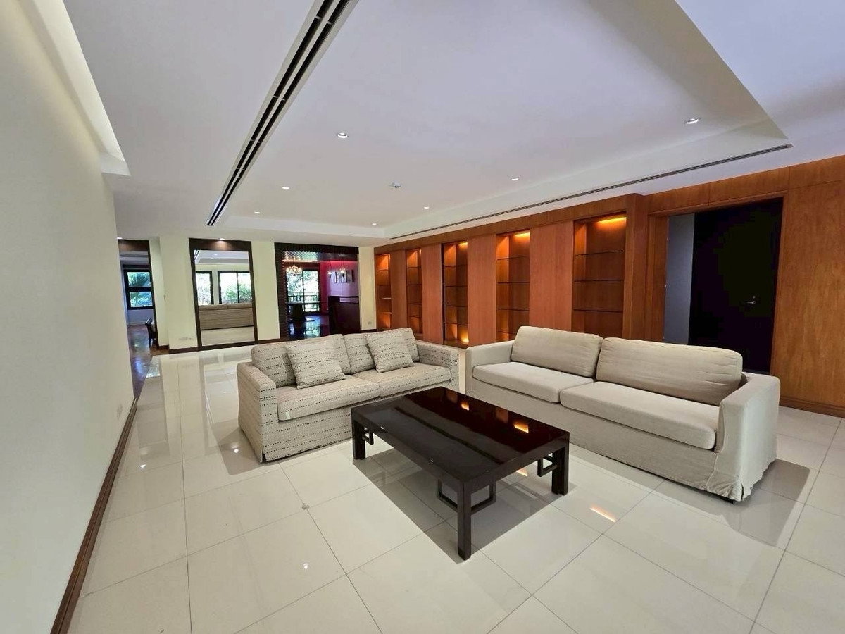 รูป Supreme Residence (สุพรีม เรสซิเด้นซ์)   พื้นที่ใช้สอยกว่า 400 ตร.ม. 3 ห้องนอน 3 ห้องน้ำ  - รูปที่ 7/45