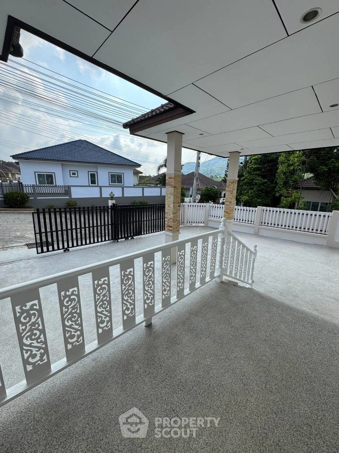 รูป วิลล่า 4-ห้องนอน ใน บางเสร่ (ID 2807434) - รูปที่ 23/24