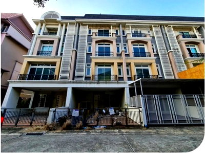ทาวน์โฮม ถนนโพธิ์แก้ว : BP00147 ขายทาวน์เฮ้าส์ หมู่บ้านเดอะแพลทตินั่มเพลส แขวงคลองจั่น เขตบางกะปิ จังหวัดกรุงเทพมหานคร