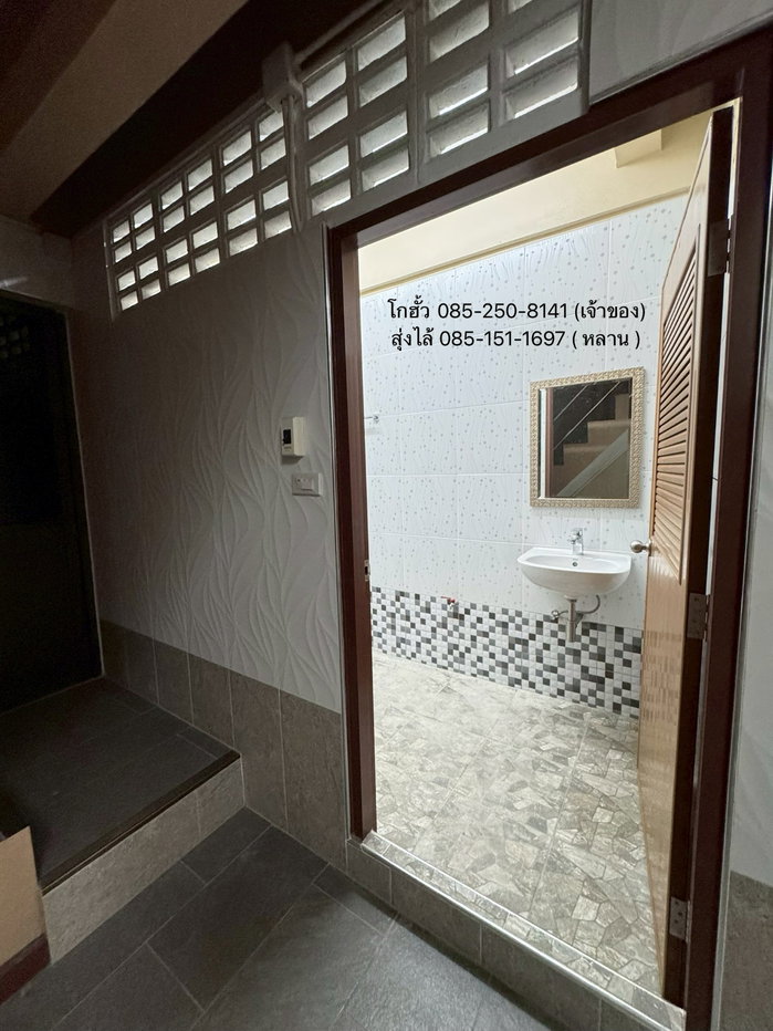 รูป เช่าตึกแถว ขนาด 4 ชั้นครึ่ง รีโนเวทสวย สามารถใช้งานต่อได้ทันที - รูปที่ 51/88