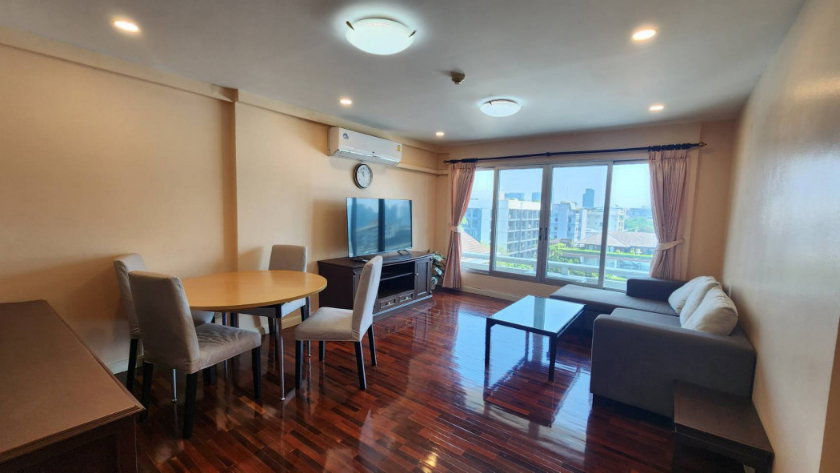 รูป ขาย คอนโด Navin Court (นาวิน คอร์ท) 68 ตรม 2 นอน 2 น้ำ ชั้น 8 วิวเมือง จอดรถได้ 1 คัน - รูปที่ 2/12
