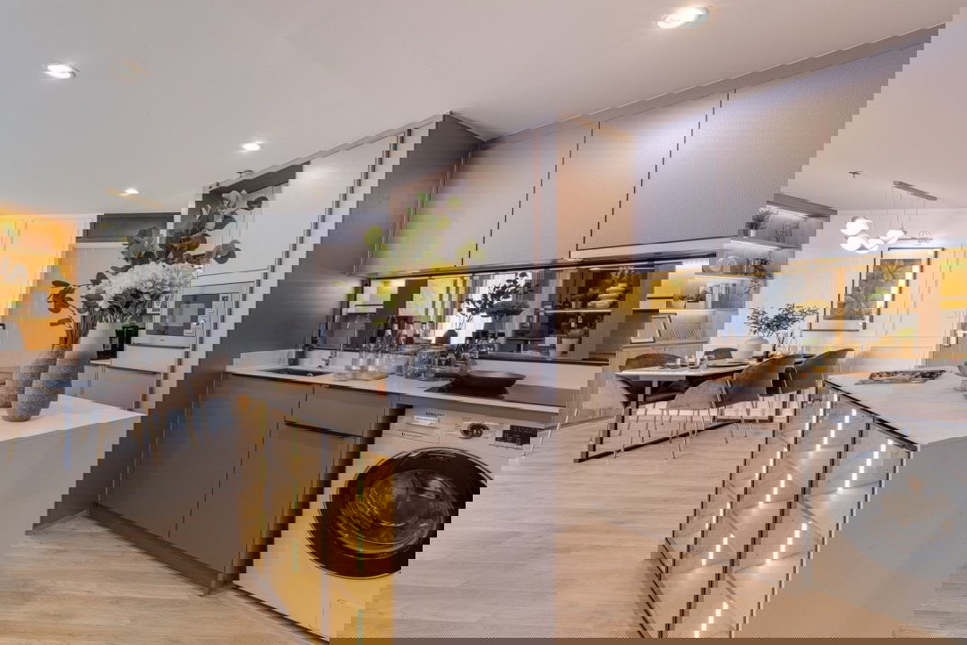 รูป ลงทุนก็ใช่ อยู่เองก็ลงตัว บนสุขุมวิทตอนปลายที่กำลังเติบโต   Ideo Mobi Sukhumvit Eastpoint 1 ห้องนอน 3.29 ลบ.**  - รูปที่ 8/12