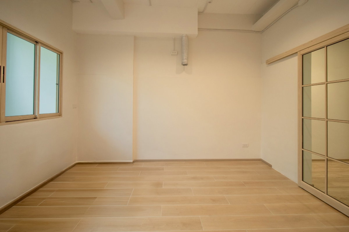 รูป ขายทาวน์เฮ้าส์ 3 ชั้น หมู่บ้านสินทวี 8 รีโนเวทใหม่ทั้งหลัง พร้อมอยู่ ทำเลดี - รูปที่ 7/16