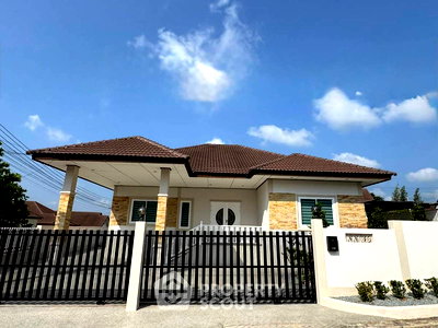 บ้านเดี่ยว ชลบุรี : วิลล่า 4-ห้องนอน ใน บางเสร่ (ID 2807434)