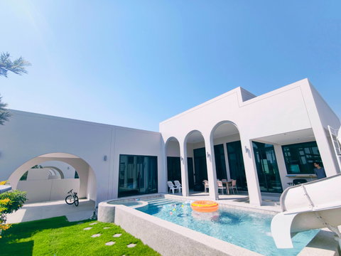 บ้านพักตากอากาศ 3 ห้องนอน 3 ห้องน้ำ