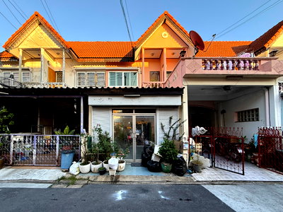 เช่าทาวน์โฮม กรุงเทพมหานคร : เช่าด่วน ทาวน์โฮม 2 ชั้น ใกล้สนามบินดอนเมือง 3 นอน 2 น้ำ แอร์ 3 ตัว เคลีร์บ้านพร้อมย้ายเข้าอยู่