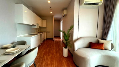 คอนโดให้เช่า : Penthouse The Coast Bangna เชื่อมต่อ skywalk BTS บางนา     อาคารตึก A   ชั้น 39   