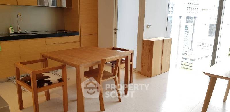 รูป คอนโด 1-ห้องนอน ที่ ศาลาแดง เรสซิเด้นซ์ คอนโดมิเนียม ใกล้ MRT สีลม (ID 666397) - รูปที่ 5/9