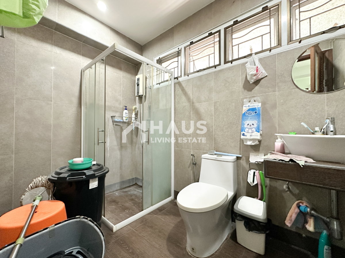 รูป 🔥 ขายบ้านเดี่ยว ซอย ประชาชื่น 12 🔥 / 5 ห้องนอน #HPCC037 - รูปที่ 12/20