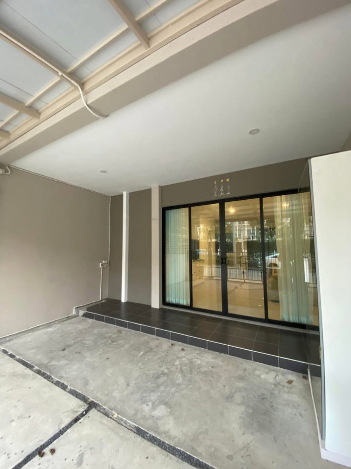 picture Code: 26KJ1861  for rent  Patio Srinakarin Rama 9 🔥🔥 Line ID: @kjcondo (with @)🔥🔥 - 9/11