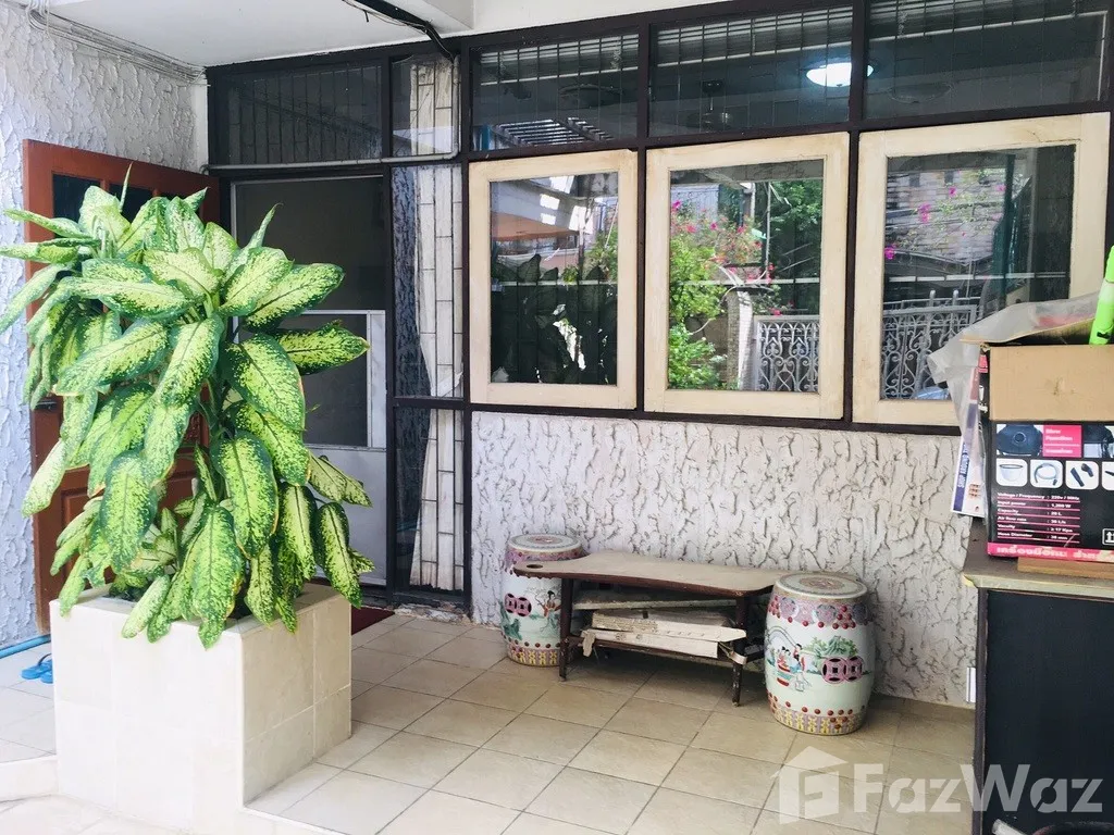 รูป ทาวน์เฮ้าส์ให้เช่า 3 ห้องนอน ใน คลองเตย, กรุงเทพมหานคร 225744 - รูปที่ 3/12