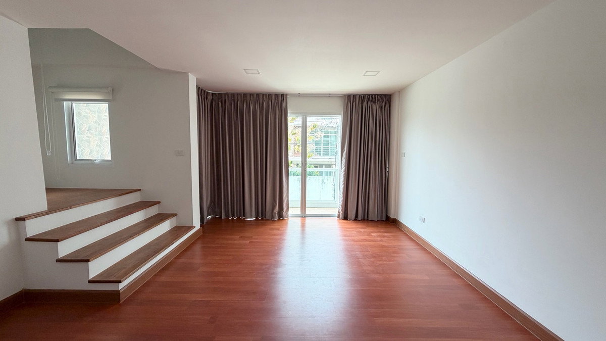 รูป ให้เช่า ทาวน์โฮม 3 ชั้น พร้อมอยู่ | ใกล้ MRT ศรีนครินทร์ 38 - รูปที่ 14/14