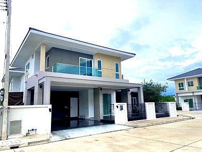 เช่าบ้านเดี่ยว เชียงใหม่ : บ้านให้เช่าพร้อมอยู่ โครงการหมู่บ้านบีลีฟ สันกำแพง-เชียงใหม่ 4 ห้องนอน 3 ห้องน้ำ เฟอร์ครบ พร้อมอยู่ (R1042) T.0946511456