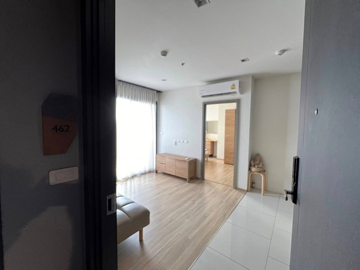 รูป **คอนโด THE BASE Garden Rama 9 – ห้องหัวมุม วิวเมืองเต็มตา** - รูปที่ 9/12
