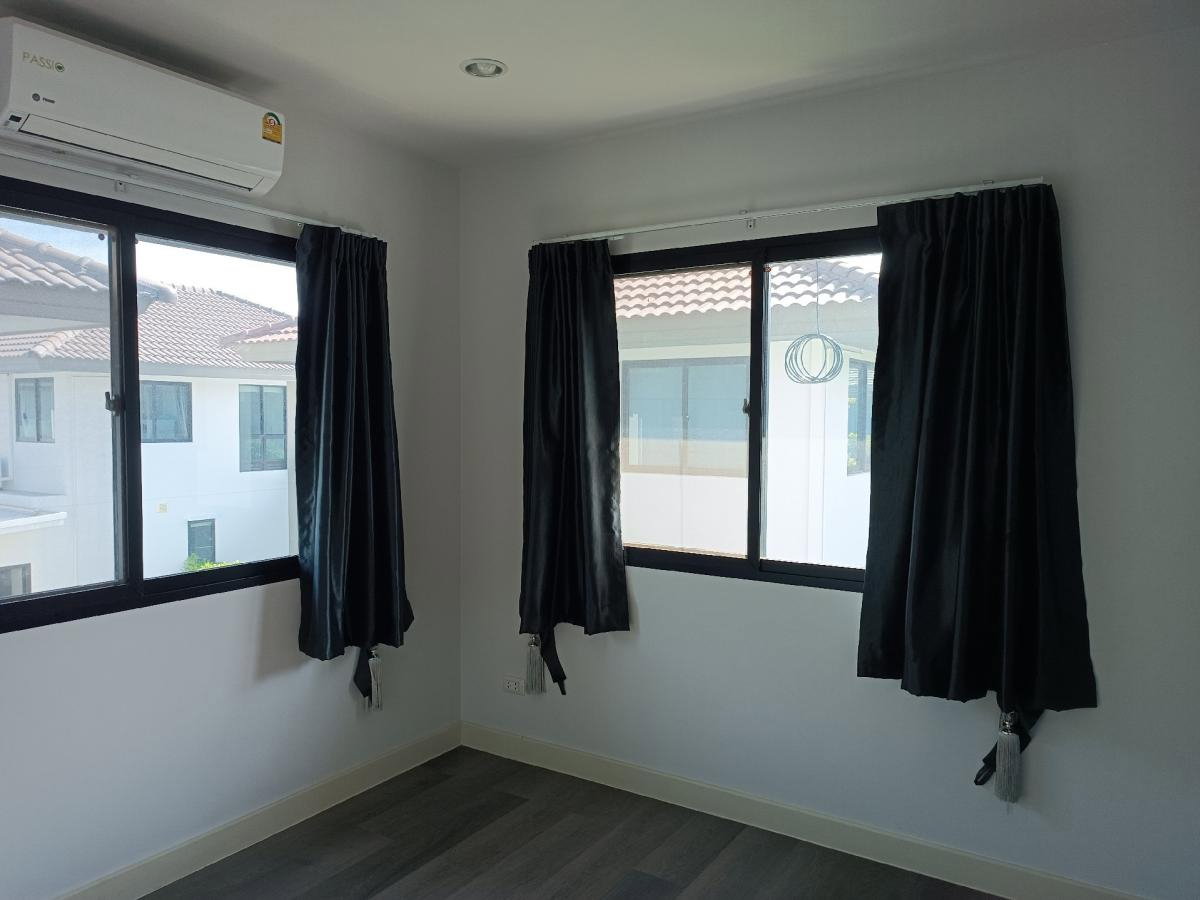 รูป ขาย บ้านเดี่ยว 2 ชั้น หมู่บ้านบุราสิริ บางนา หลังใหญ่ ใกล้มหาลัยAbac - รูปที่ 6/8