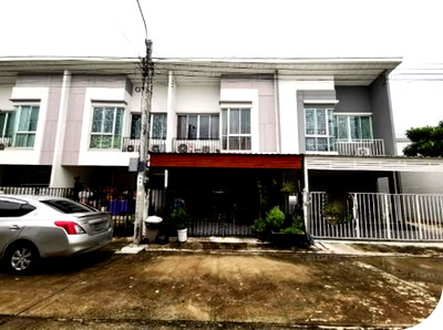 ทาวน์โฮม โรงเรียนนานาชาติร่วมฤดี วิทยาเขตอนุบาล : BP00838 ขายทาวน์เฮ้าส์ หมู่บ้านเบล็สวิลล์ รามอินทรา แขวงบางชัน เขตคลองสามวา จังหวัดกรุงเทพมหานคร