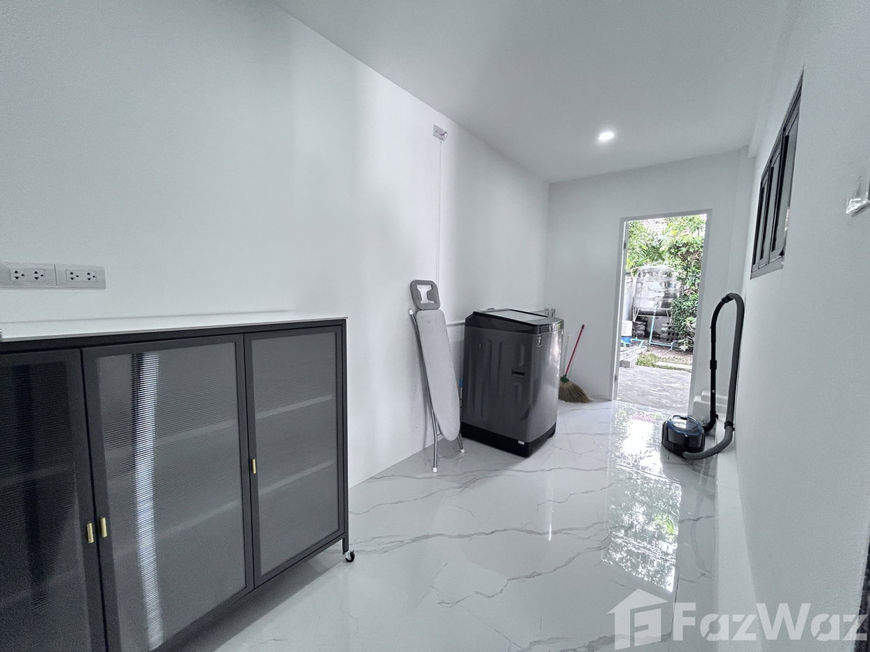 รูป วิลล่าให้เช่า 5 ห้องนอน ใน ราไวย์, ภูเก็ต 5350816 - รูปที่ 3/7